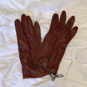 New! Gorgeous cognac leather ladies gloves